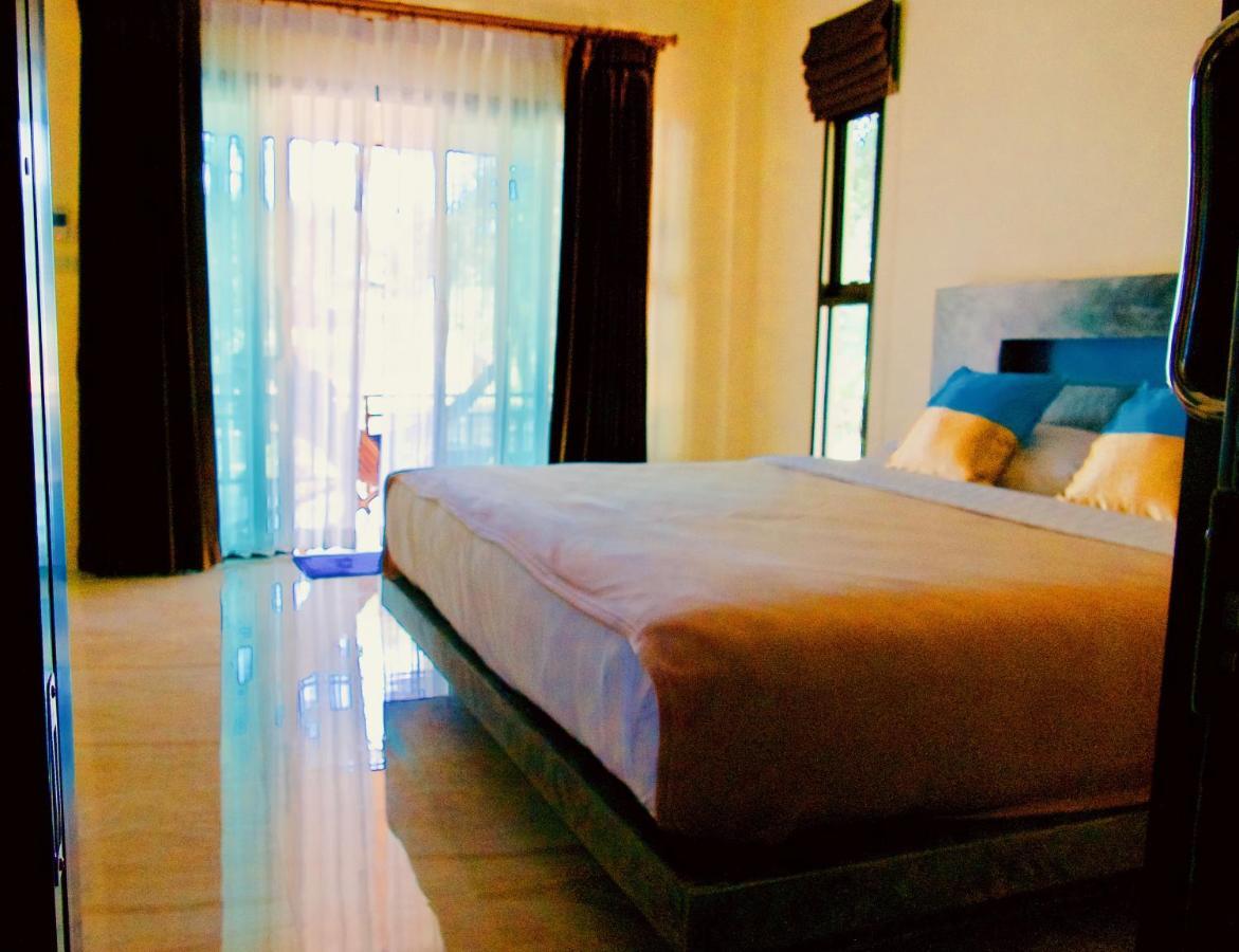 The Sun Long Beach Resort Ko Lanta Eksteriør billede